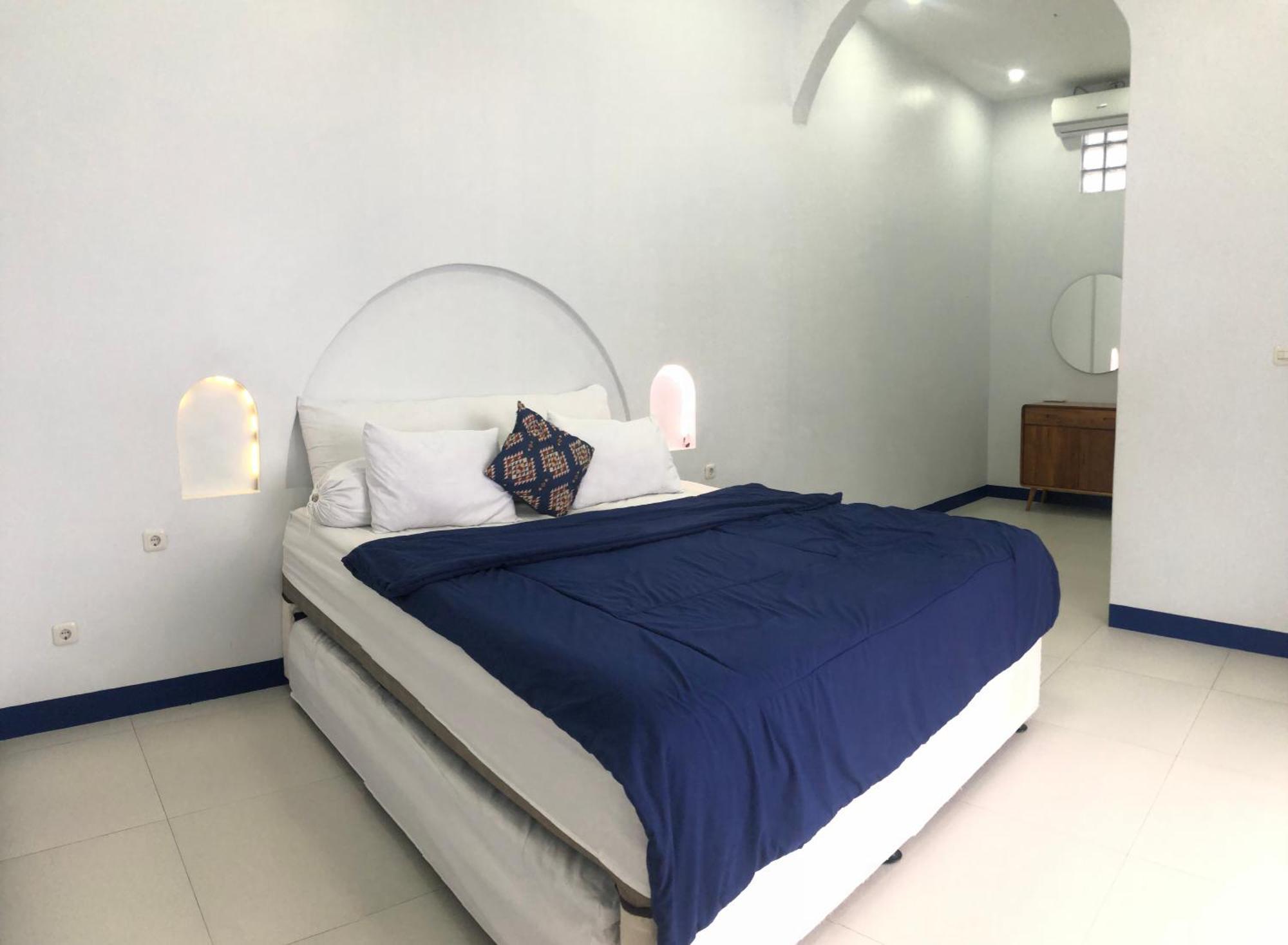 Villa Blue Door, Puncak Pondok Cipaseban Esterno foto